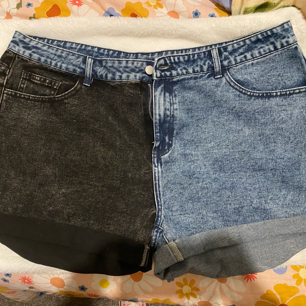 Two Toned Denim Mid Rise Shorts